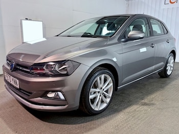 Used Volkswagen Polo 2020 for sale - 76604873: Photo