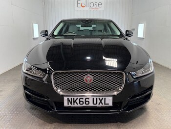 Used Jaguar XE 2016 for sale - 75630322: Photo