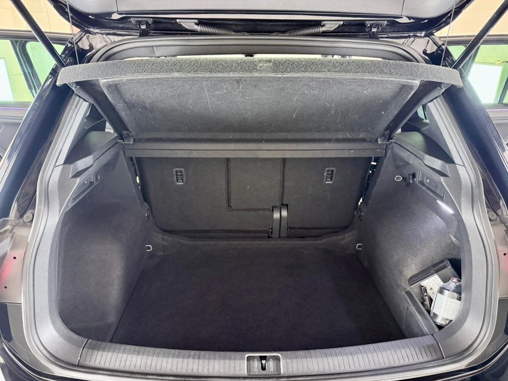 Used Volkswagen Tiguan 2021 for sale - 77369979: Photo 38