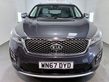 Used Kia Sorento 2017 for sale - 75716712: Photo