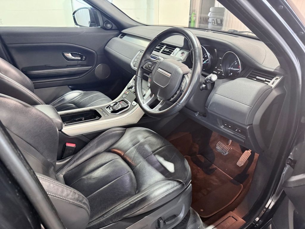 Used Land Rover Range Rover Evoque 2015 for sale - 76367942: Photo 11