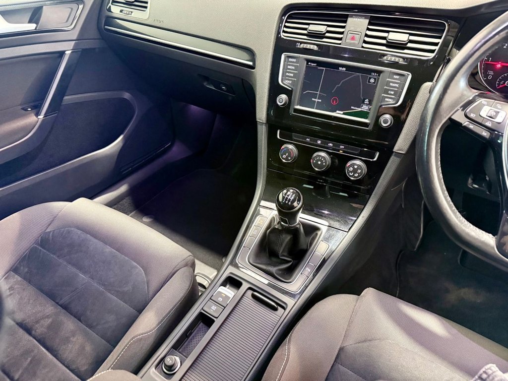 Used Volkswagen Golf 2016 for sale - 76323404: Photo 21