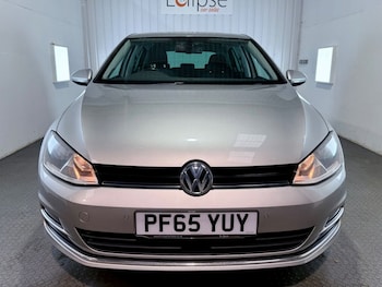 Used Volkswagen Golf 2016 for sale - 76323404: Photo