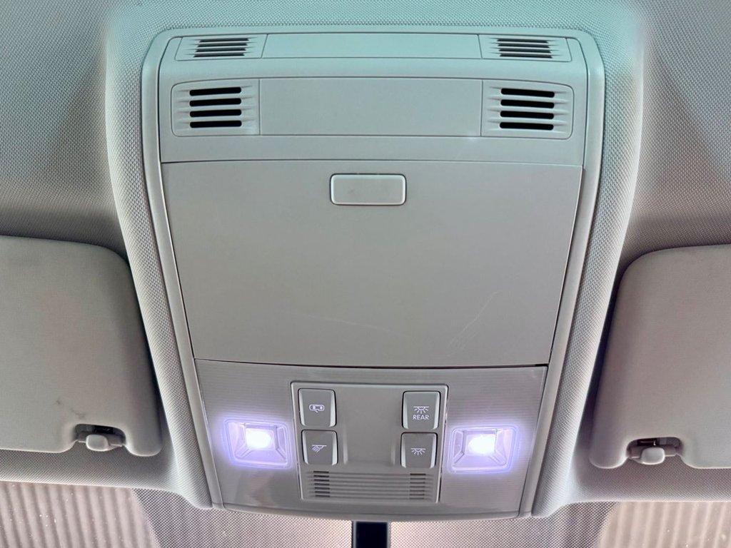 Used Volkswagen Golf 2016 for sale - 76323404: Photo 34