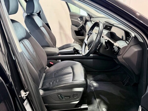Used Audi e-tron 2020 for sale - 76267019: Photo 40