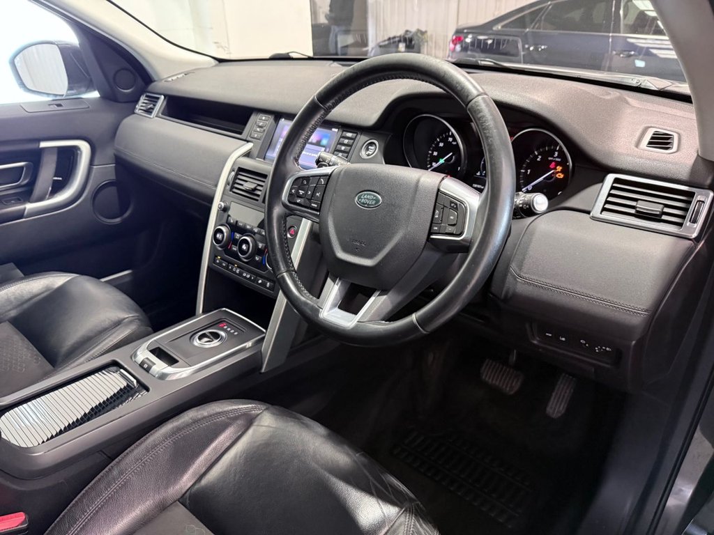 Used Land Rover Discovery Sport 2016 for sale - 76867267: Photo 11