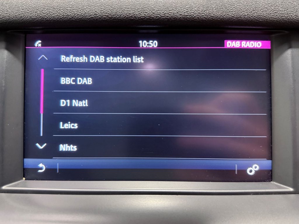 Used Land Rover Discovery Sport 2016 for sale - 76867267: Photo 28