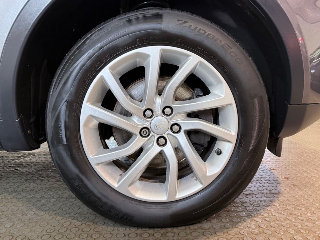 Used Land Rover Discovery Sport 2016 for sale - 76867267: Photo 32