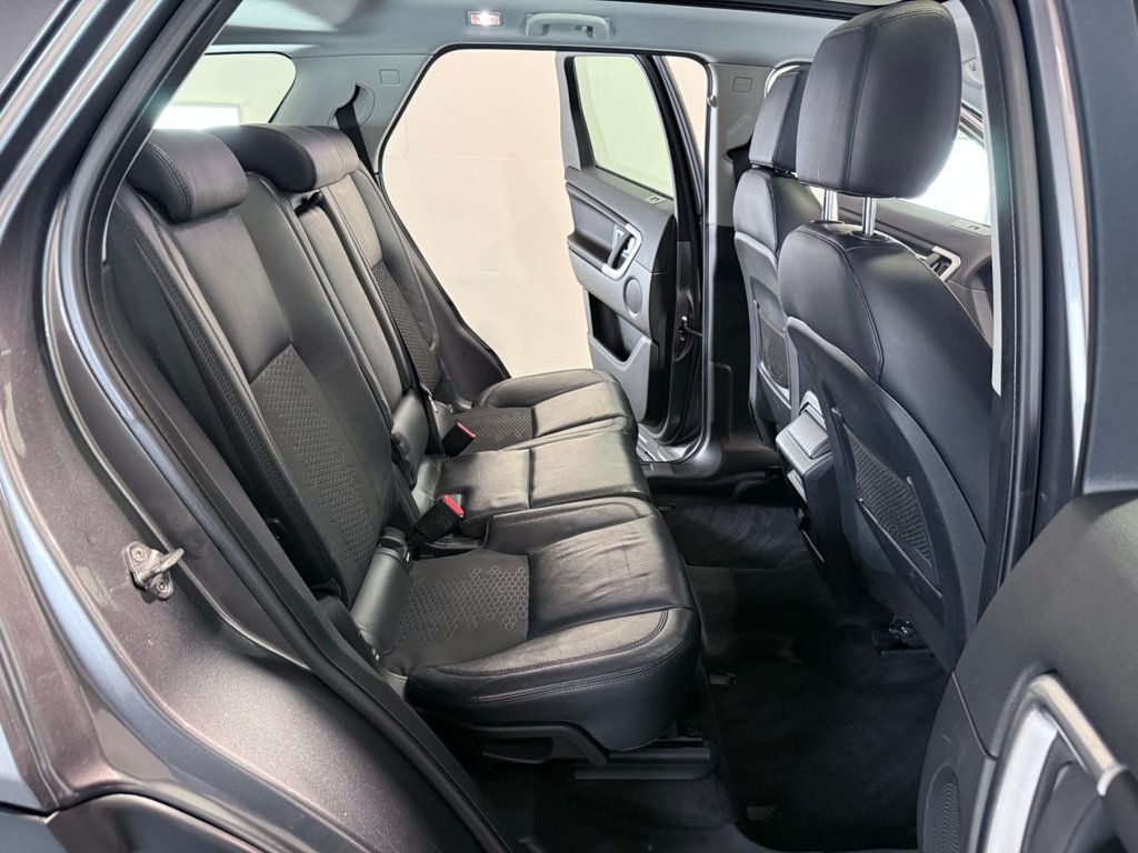Used Land Rover Discovery Sport 2016 for sale - 76867267: Photo 47