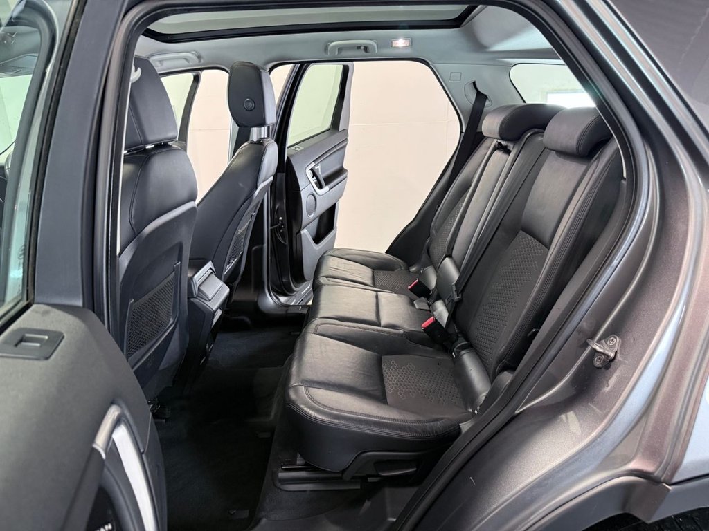 Used Land Rover Discovery Sport 2016 for sale - 76867267: Photo 50