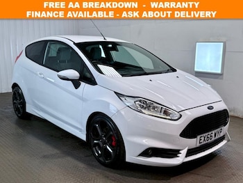 Used Ford Fiesta 2016 for sale - 78514236: Photo