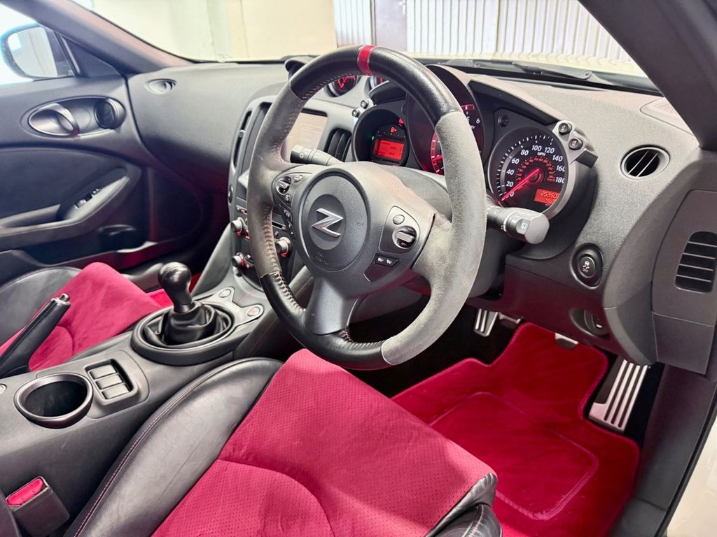 Used Nissan 370 Z 2015 for sale - 77534798: Photo 11