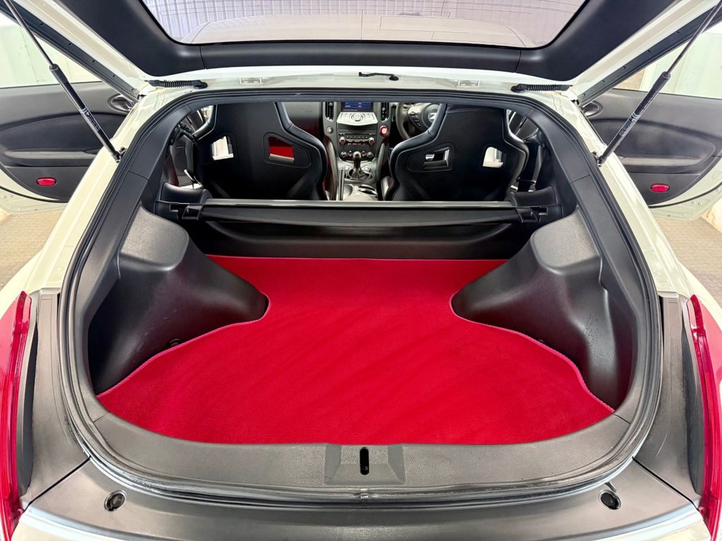 Used Nissan 370 Z 2015 for sale - 77534798: Photo 29