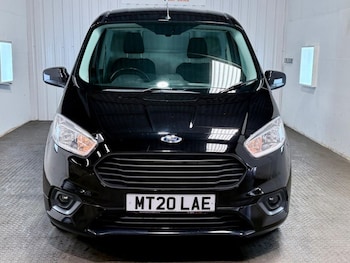 Used Ford Transit Courier 2020 for sale - 78271999: Photo