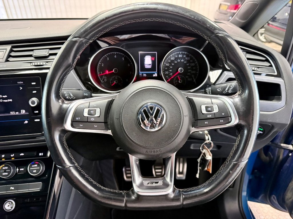 Used Volkswagen Touran 2018 for sale - 77667142: Photo 12