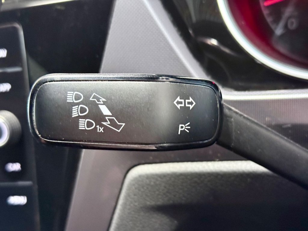 Used Volkswagen Touran 2018 for sale - 77667142: Photo 16