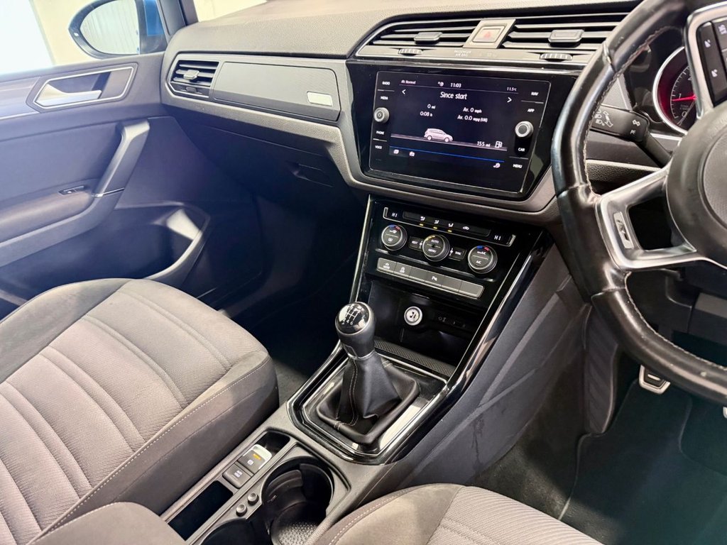 Used Volkswagen Touran 2018 for sale - 77667142: Photo 21