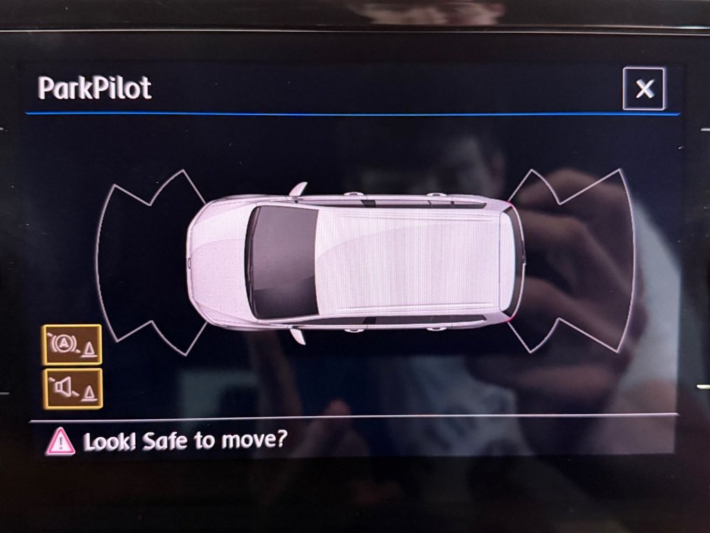 Used Volkswagen Touran 2018 for sale - 77667142: Photo 42