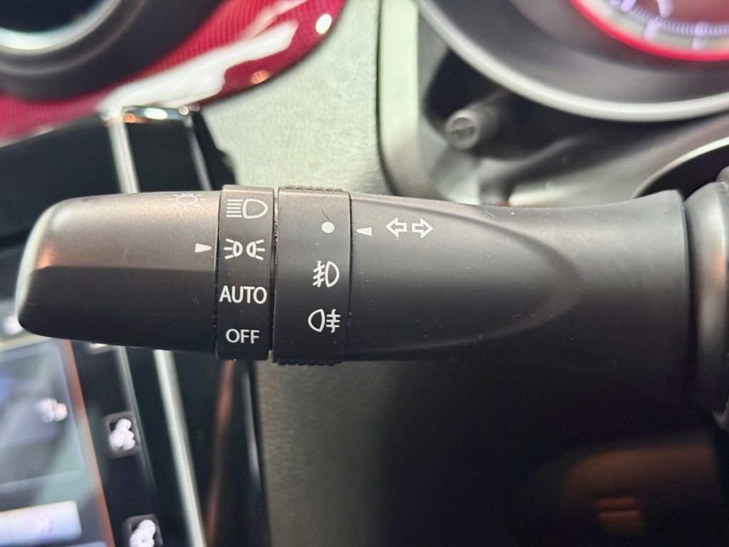 Used Suzuki Swift 2018 for sale - 76510168: Photo 18