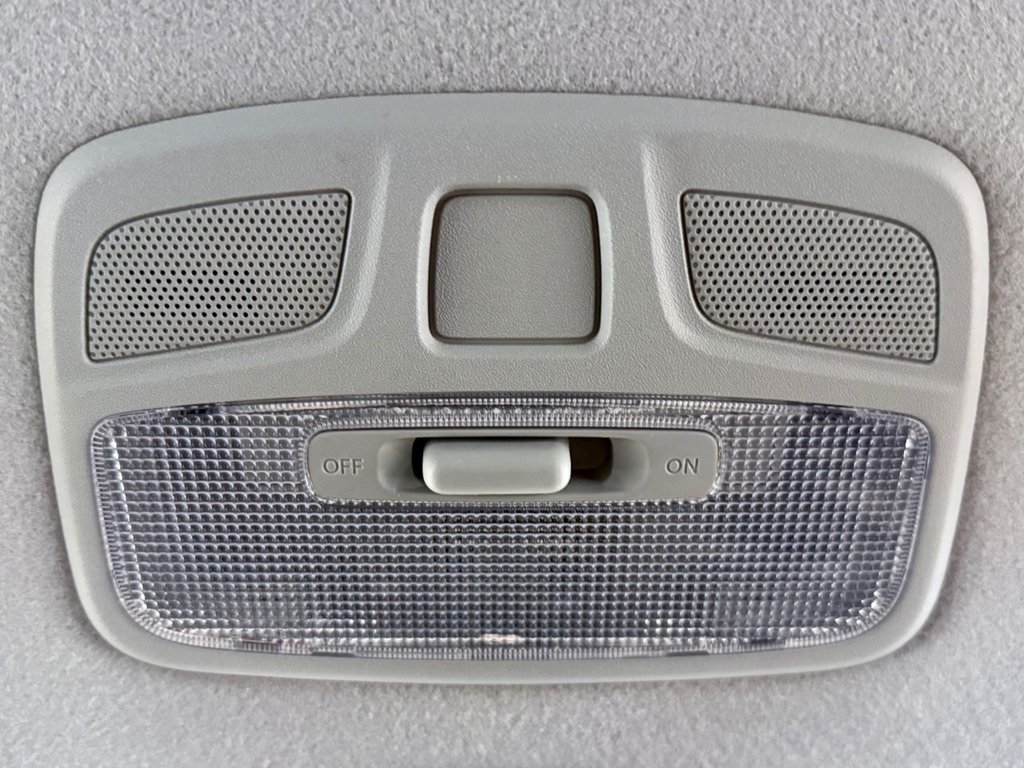 Used Suzuki Swift 2018 for sale - 76510168: Photo 35