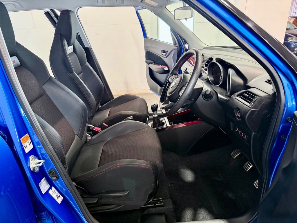 Used Suzuki Swift 2018 for sale - 76510168: Photo 36