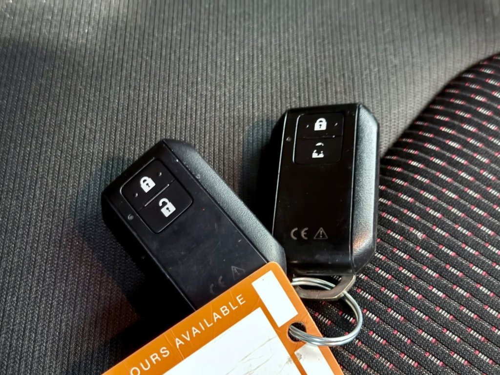 Used Suzuki Swift 2018 for sale - 76510168: Photo 40