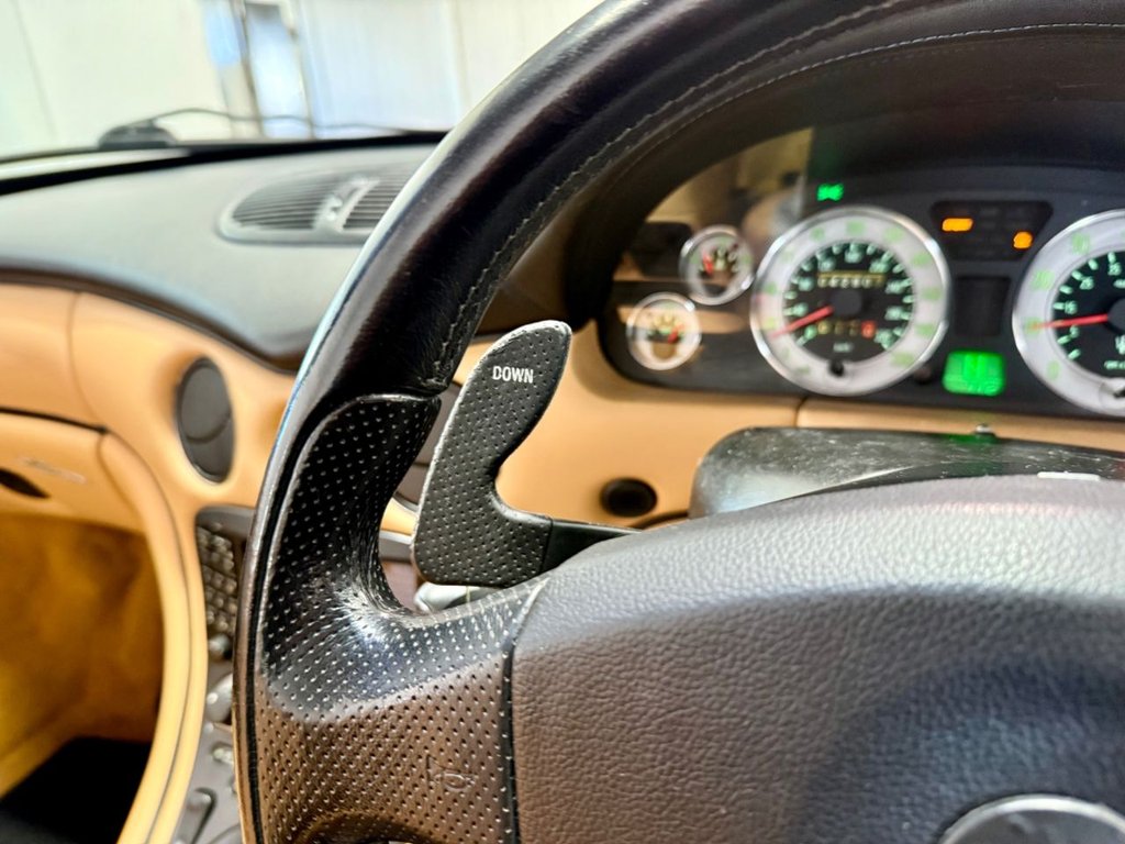 Used Maserati Spyder 2003 for sale - 77708938: Photo 15