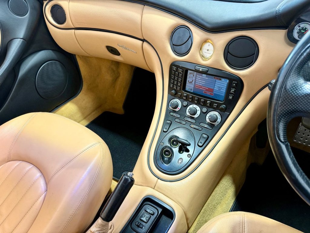 Used Maserati Spyder 2003 for sale - 77708938: Photo 19