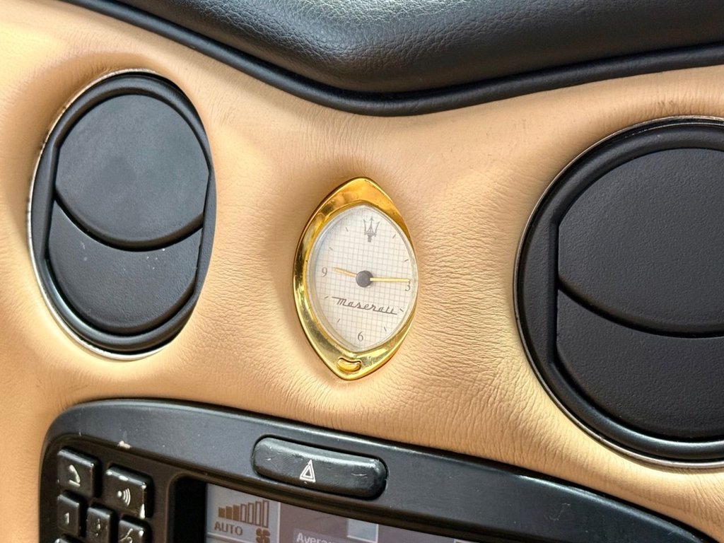 Used Maserati Spyder 2003 for sale - 77708938: Photo 23