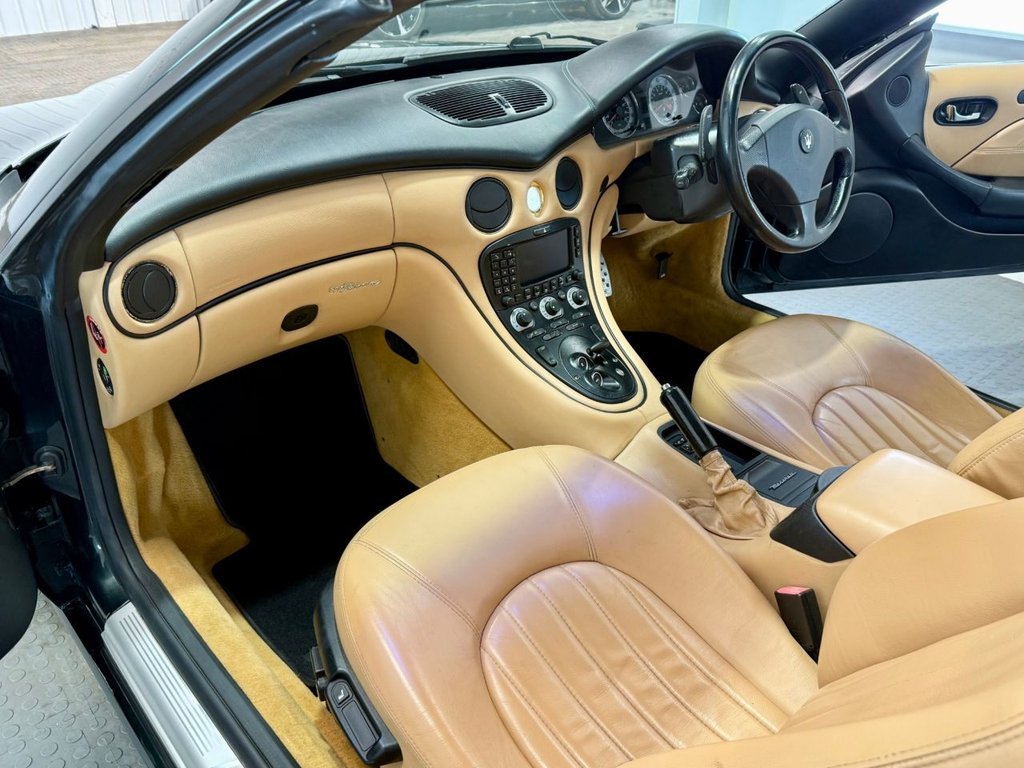 Used Maserati Spyder 2003 for sale - 77708938: Photo 25