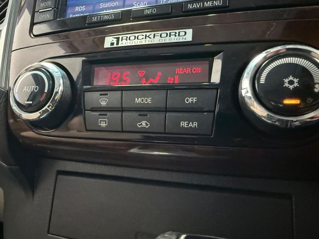 Used Mitsubishi Shogun 2014 for sale - 77764970: Photo 22