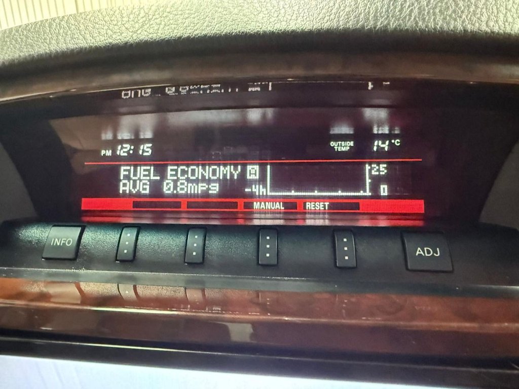 Used Mitsubishi Shogun 2014 for sale - 77764970: Photo 25