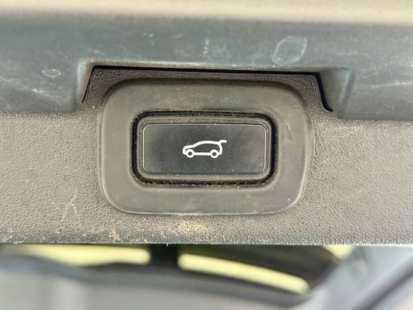 Used Land Rover Discovery 2022 for sale - 75062230: Photo 41