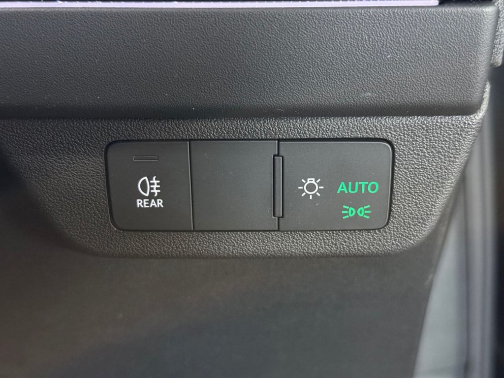 Used Audi Q4 e-tron 2023 for sale - 76910152: Photo 17