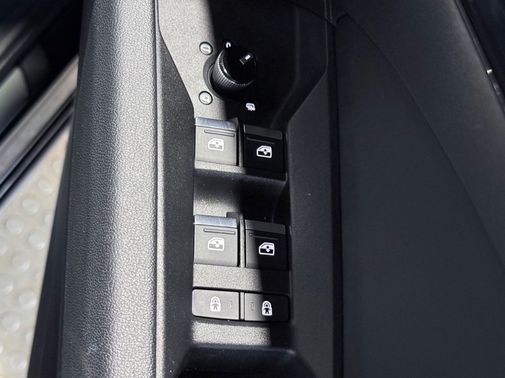 Used Audi Q4 e-tron 2023 for sale - 76910152: Photo 19