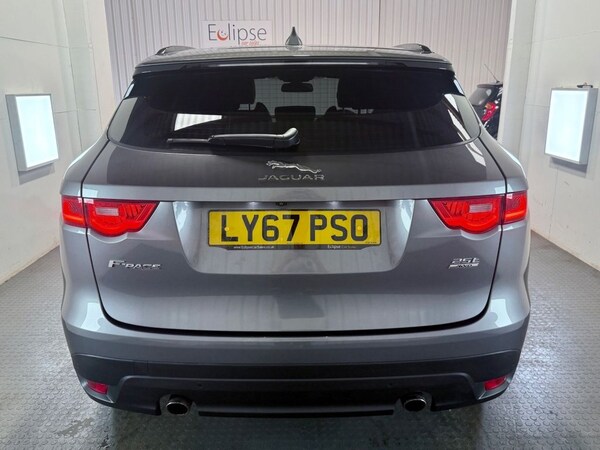 Used Jaguar F-Pace 2017 for sale - 75410795: Photo 6