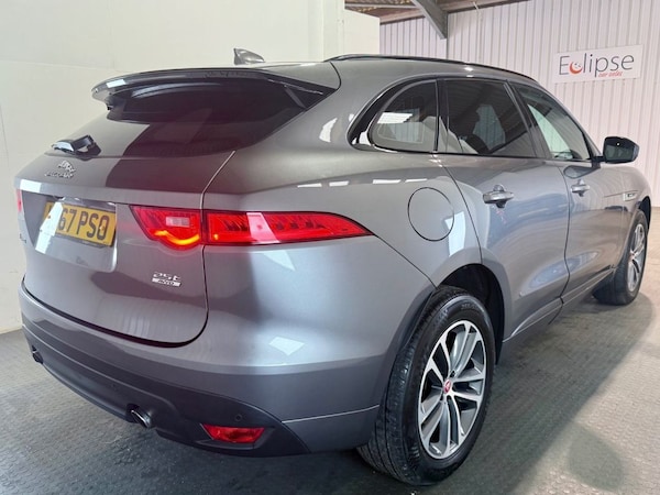Used Jaguar F-Pace 2017 for sale - 75410795: Photo 7