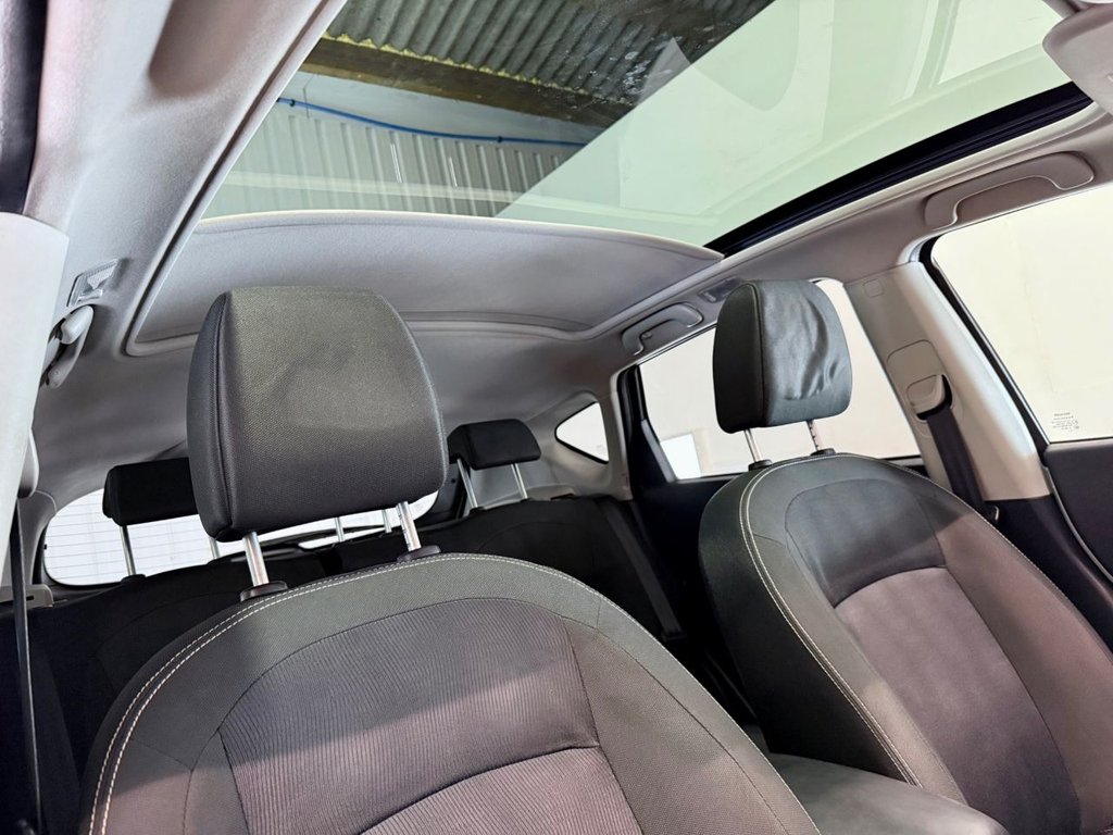 Used Nissan Qashqai 2012 for sale - 76429724: Photo 11