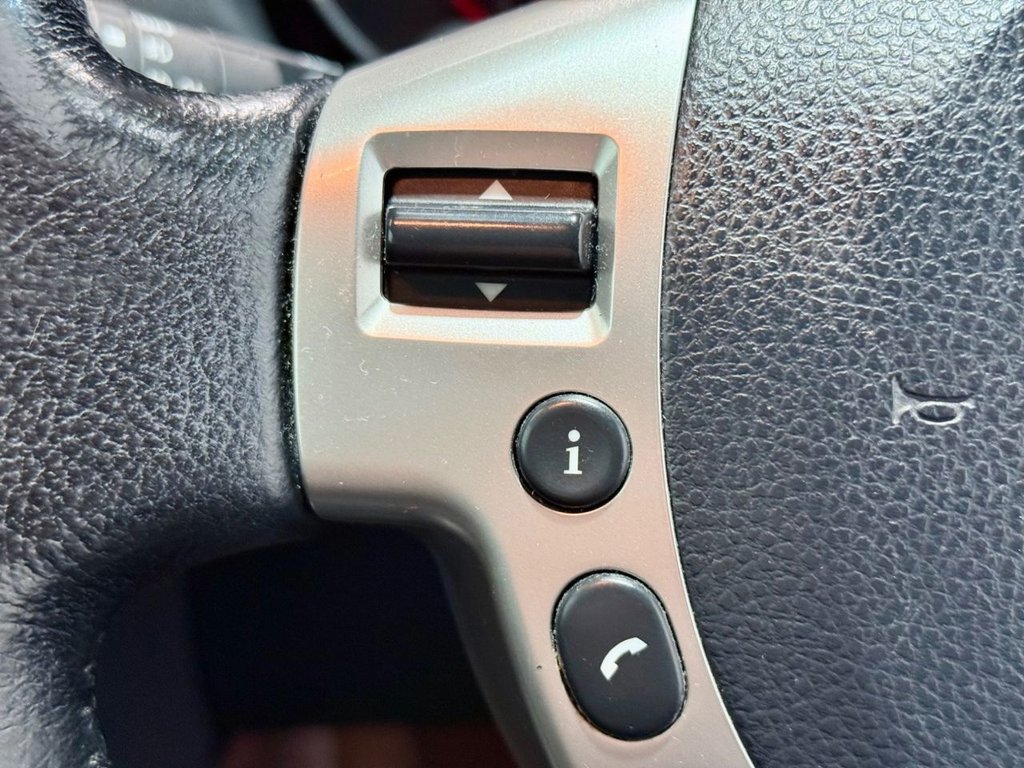 Used Nissan Qashqai 2012 for sale - 76429724: Photo 15