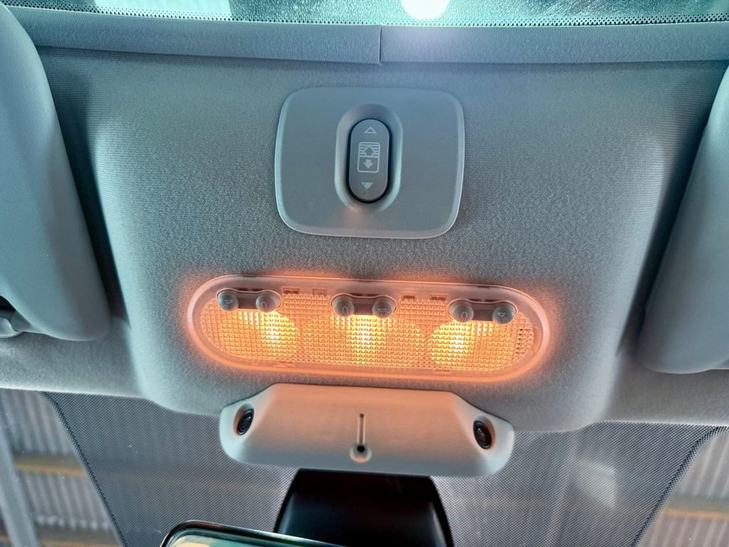 Used Nissan Qashqai 2012 for sale - 76429724: Photo 39