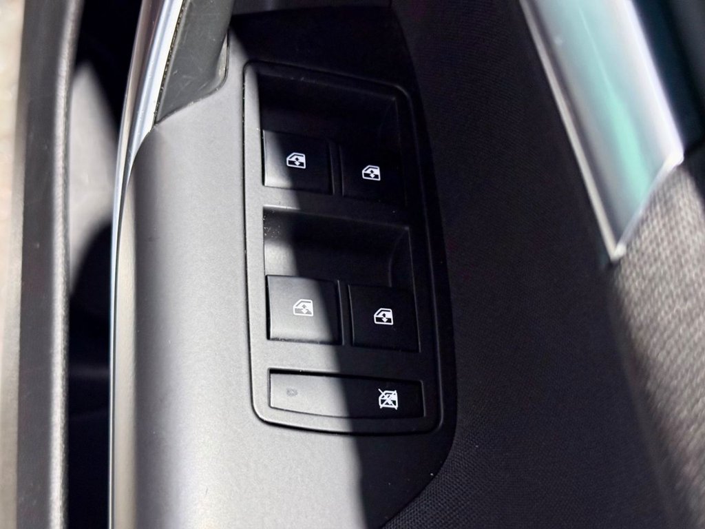 Used Vauxhall Insignia 2013 for sale - 77211917: Photo 19