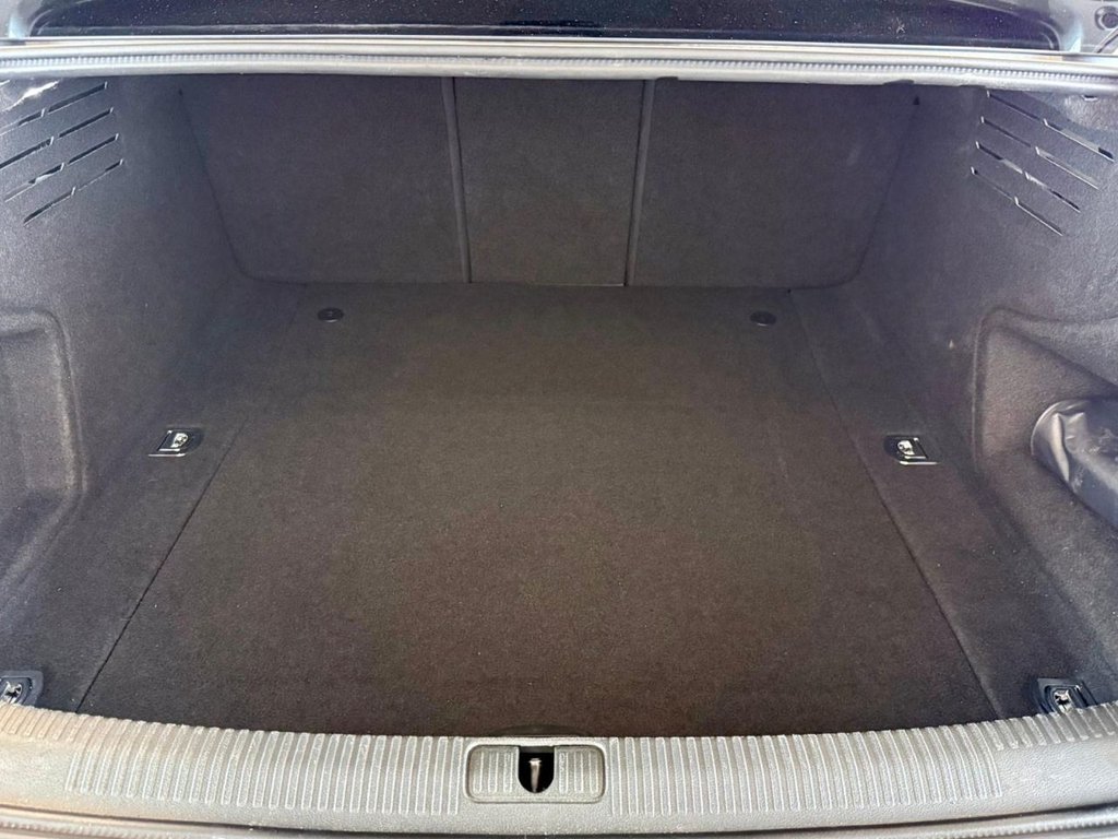 Used Audi A4 2015 for sale - 77879755: Photo 4