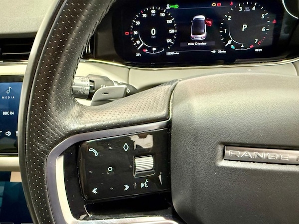 Used Land Rover Range Rover Evoque 2021 for sale - 76202393: Photo 16