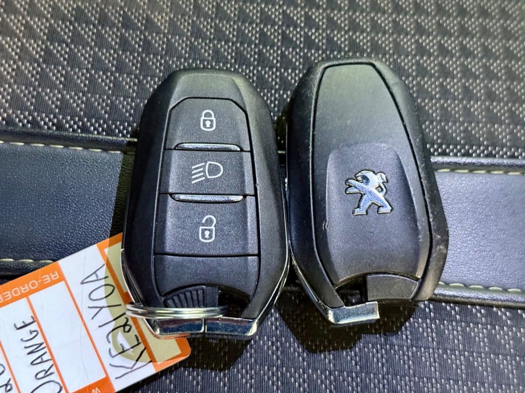 Used Peugeot E-2008 2021 for sale - 76345740: Photo 44