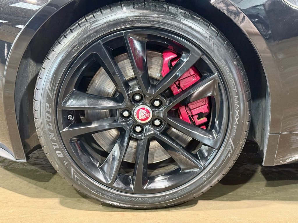 Used Jaguar F-Type 2015 for sale - 77452326: Photo 31