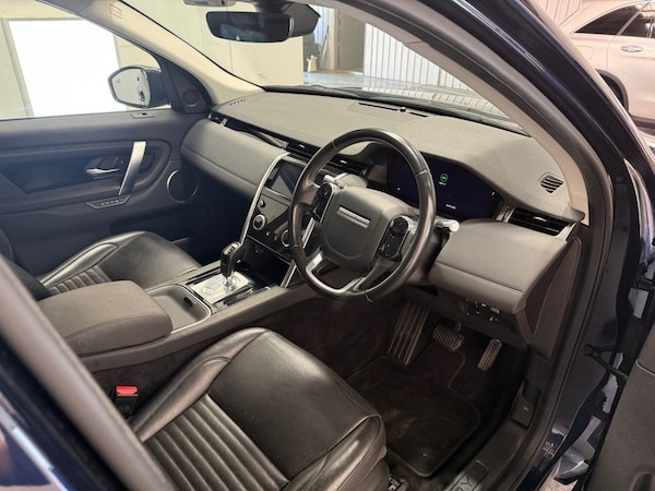 Used Land Rover Discovery Sport 2020 for sale - 74529305: Photo 11