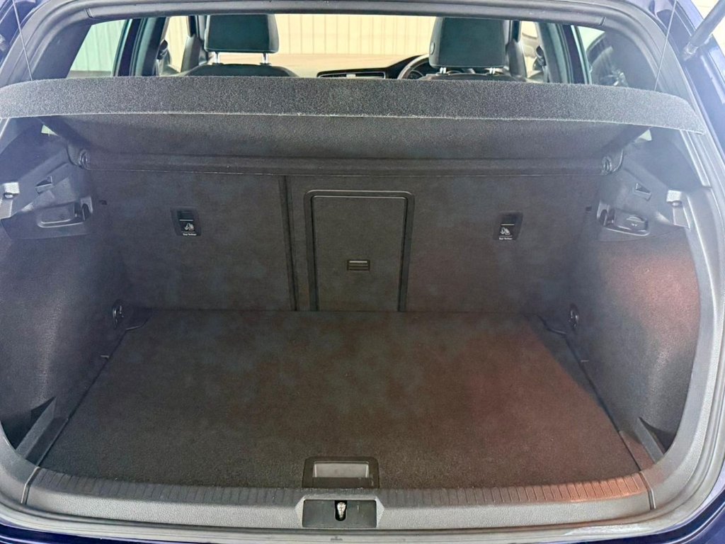Used Volkswagen Golf 2019 for sale - 77850358: Photo 13