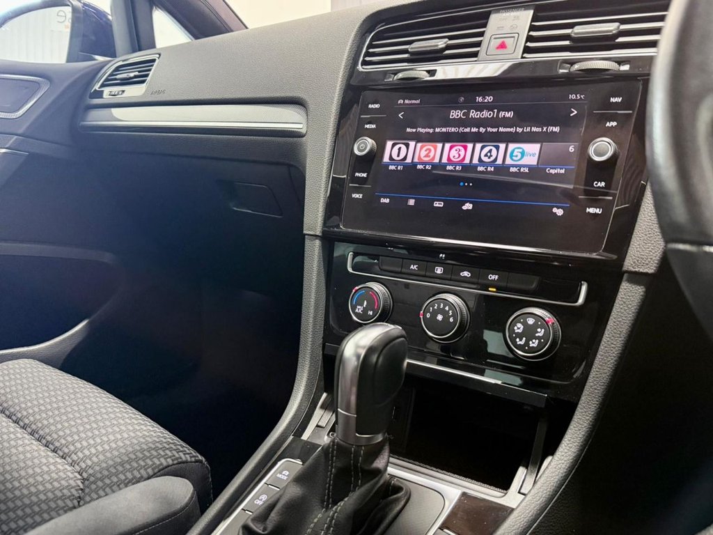 Used Volkswagen Golf 2019 for sale - 77850358: Photo 15