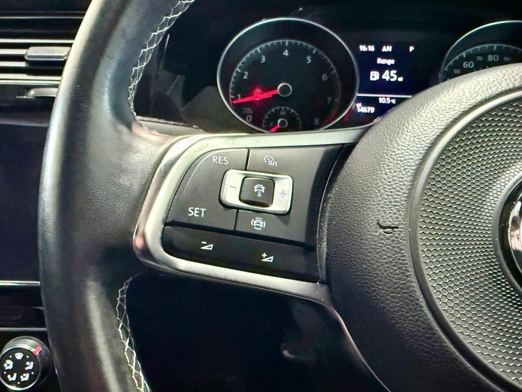 Used Volkswagen Golf 2019 for sale - 77850358: Photo 20