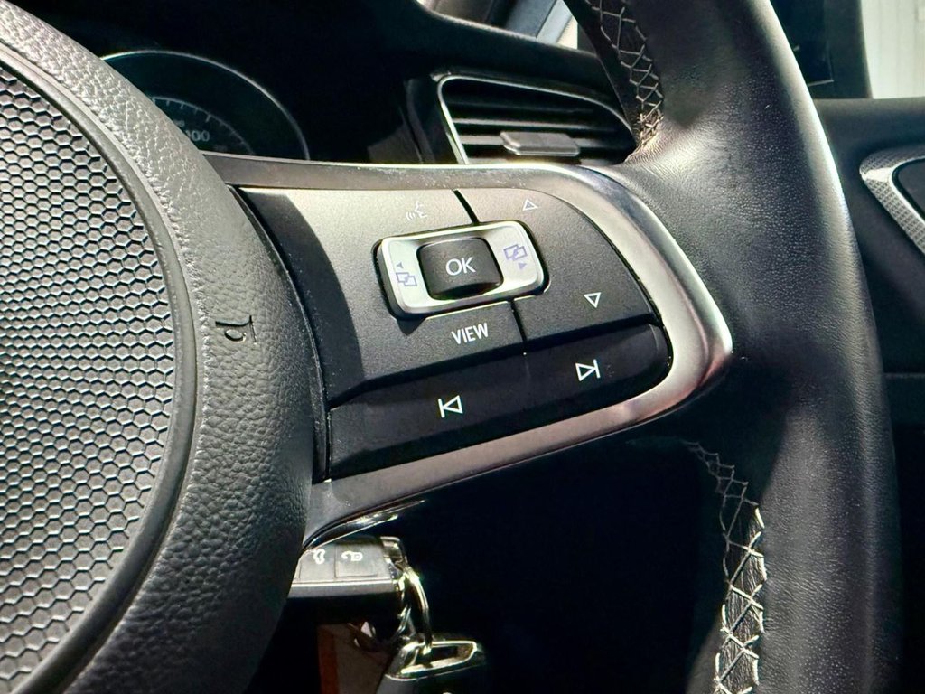 Used Volkswagen Golf 2019 for sale - 77850358: Photo 22